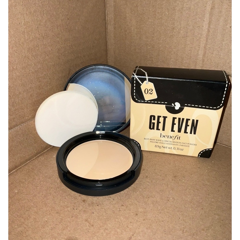 Benefit cosmetics Get Even Blot Away Shine Pressed Face Powder 02 Medium